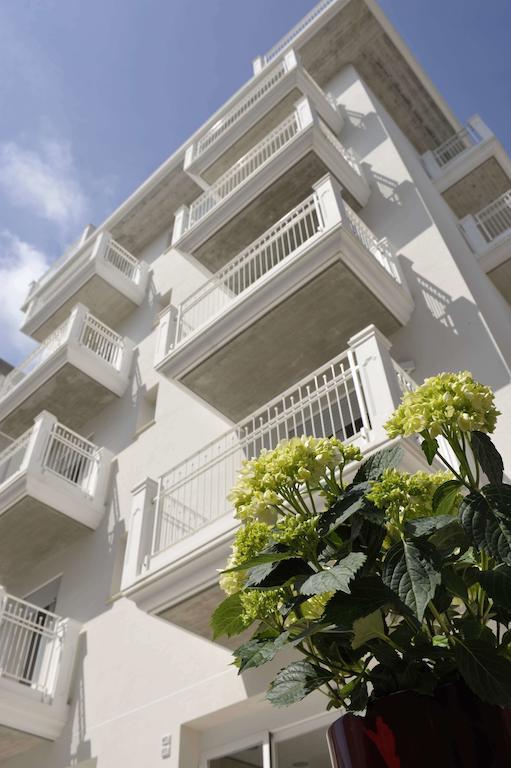 Residence Hotel Rubino Fogliano Marina Quarto foto